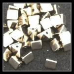 Brass: Nickel-Plated Triangle 6 x 6mm, 100 beads