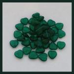 Czech Glass: Hearts 12mm Emerald Green, about 100 beads